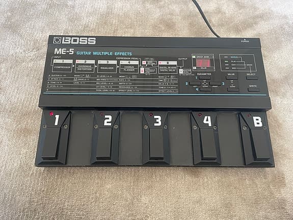 Boss ME-5 gitarr multieffektpedal