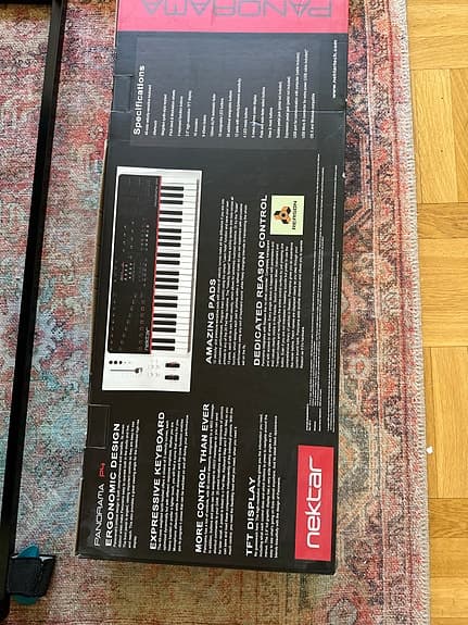 Nektar Panorama P4 MIDI-keyboard / MIDI-controller
