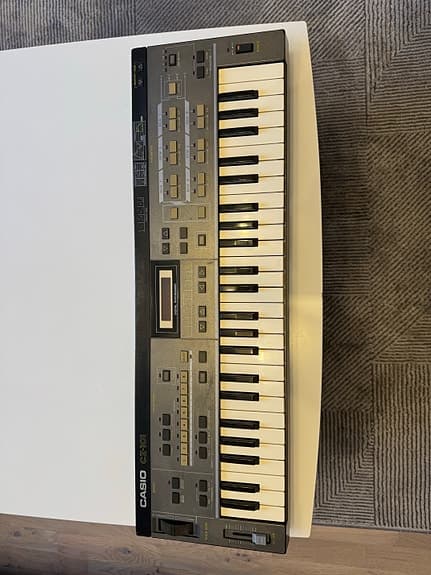 Casio CZ-101 synthesizer keyboard