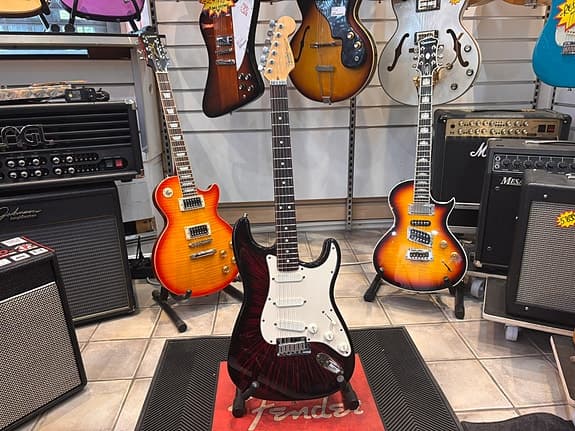 Fender Stratocaster Plus Firestorm Red 1991