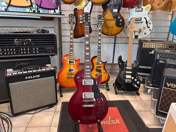 Gibson Les Paul Studio Wine red 2004
