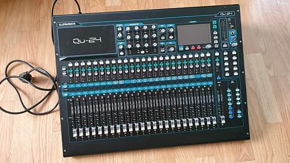 Allen & Heath Qu-24 CHROME - PA & Studiomixer. Network/WiFi & USB-B.