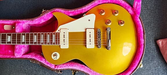 Green Les Paul-style Goldtop elgitarr + case och förstärkare