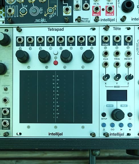 Intellijel Tetrapad + Tete eurorack modul