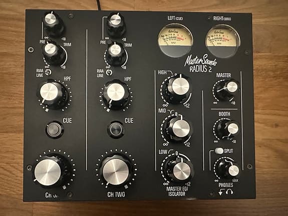 MasterSounds Radius 2 analog DJ-mixer svart