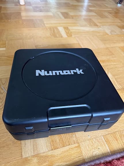 Numark PT-01 Skivspelare