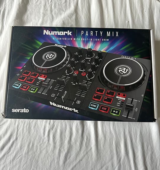 Numark Party Mix DJ-controller
