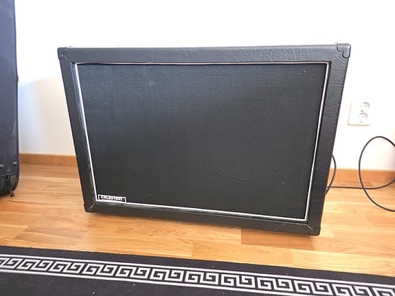 Harley Benton 2x12