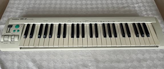Goldstar GMK-49 midi keyboard vitt