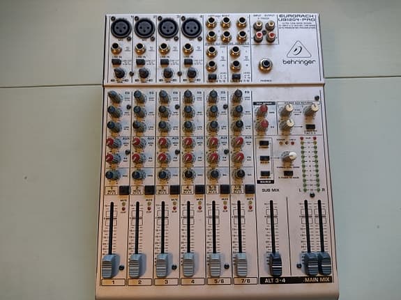 Behringer Eurorack UB1204-Pro