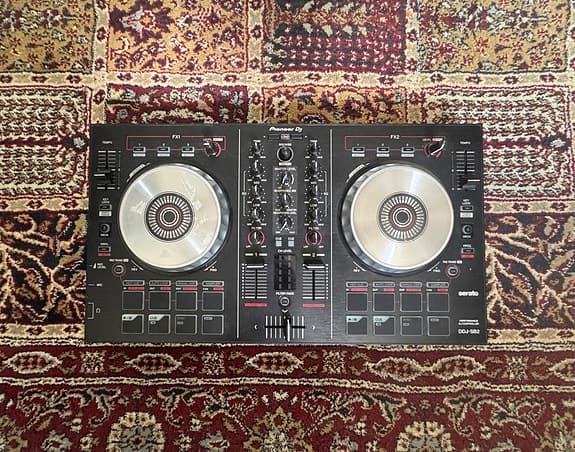 Pioneer DDJ-SB3 DJ-kontroller svart