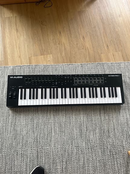 M-Audio Oxygen Pro 61 MIDI-keyboard svart