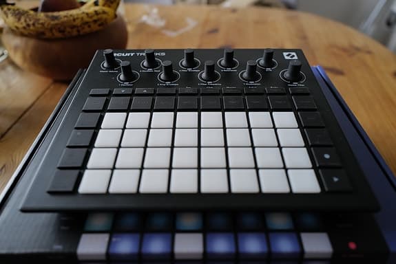 Novation Circuit Tracks groovebox / MIDI-controller