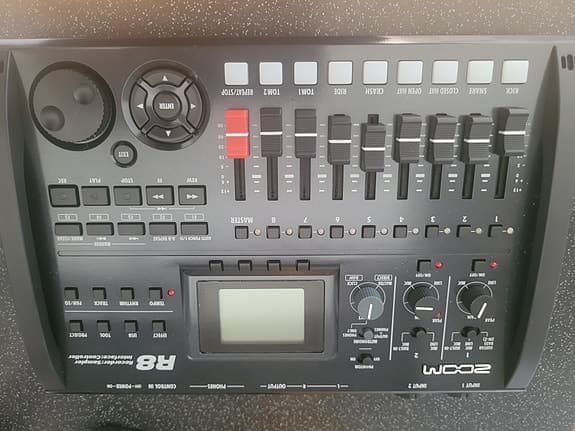 Zoom R8 inspelningsstudio / ljudinterface / sampler