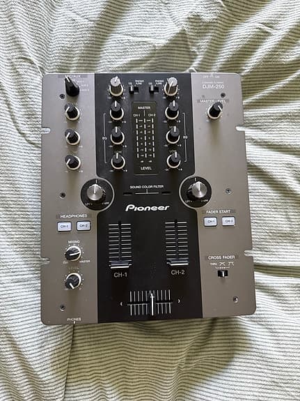 Pioneer DJM-250 2-kanals DJ-mixer