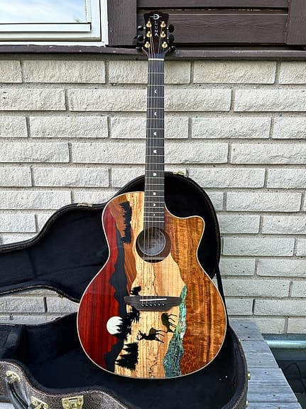 Luna Vista Deer elektroakustisk gitarr + hardcase
