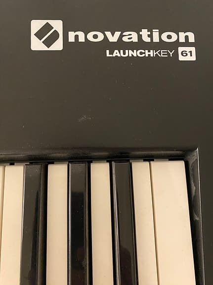 Novation Launchkey 61 MIDI-keyboard svart