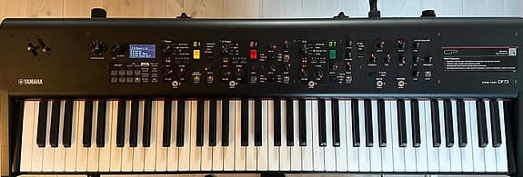 Yamaha CP 73 stagepiano inkl softcase