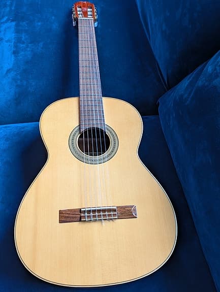 Esteve 655 Klassisk akustisk gitarr + gitarrbag