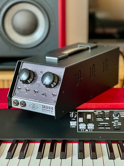UNIVERSAL AUDIO SOLO/610 – MINT CONDITION