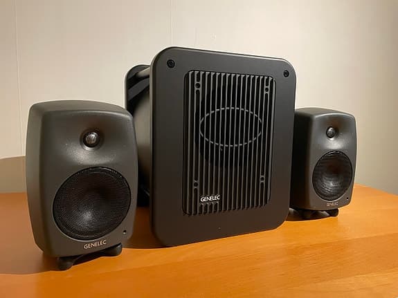 Genelec 8030C + 7050C