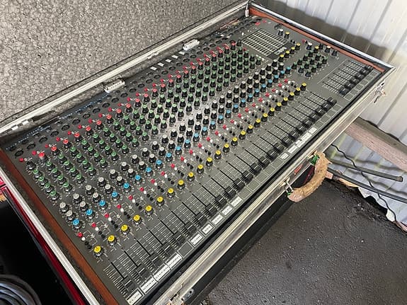 Stort mixerbord