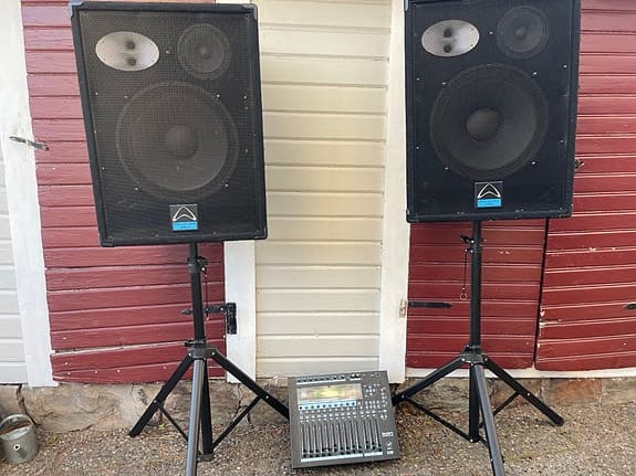 PA - Allen & Heath + Wharfedale