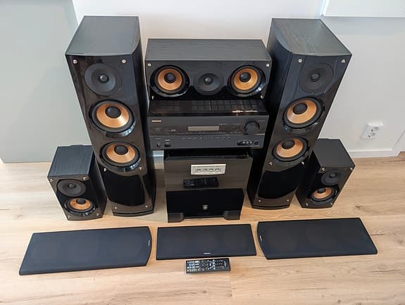 Hemmabiosystem med Yamaha YST-SW315 Onkyo TX-SR608