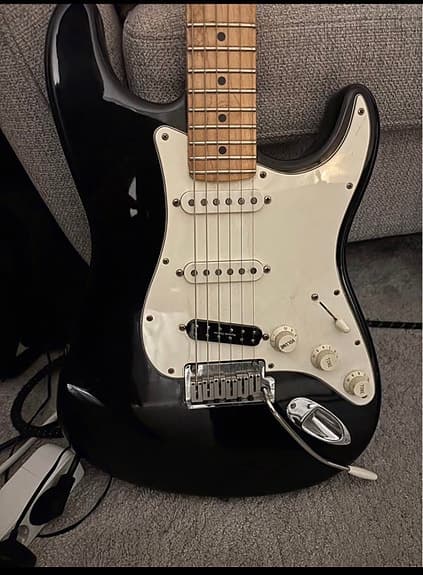 Fender Stratocaster (Helst BYTE!)