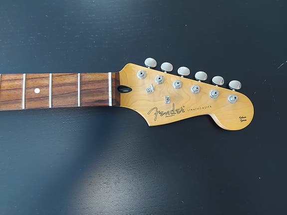 Fender Stratocaster hals ink mekanik