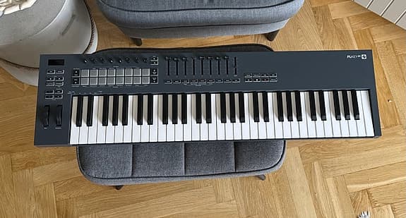 FIkey 61 MIDI- Keyboard