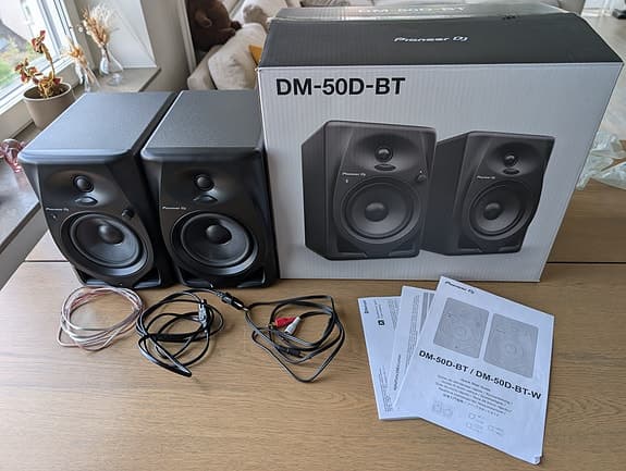 Pioneer DJ DM-50D-BT Active Monitor Desktop System with Bluetooth