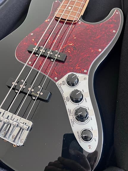 Fender Jazz Bass Active deluxe 2016 elbas