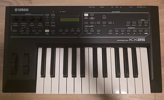 Yamaha KX25 MIDI keyboard - Mycket fint skick