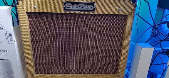 Bas AMP 35WATTS
