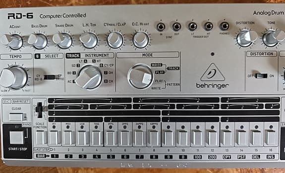 Behringer RD-6-SR trummaskin silver