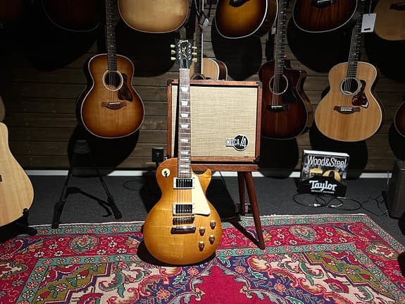 Gibson Les Paul Tribute -17 (Begagnad)