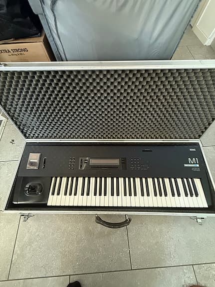 Korg M1 synthesizer keyboard