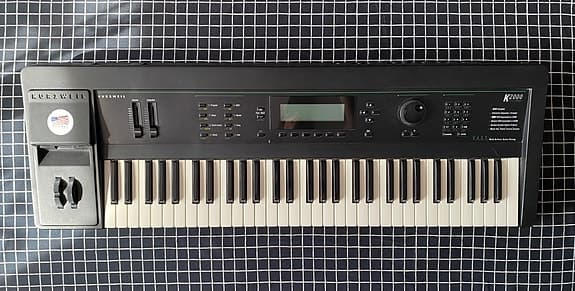 Kurzweil K2000VP legendarisk synth med V.A.S.T.