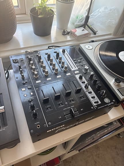 Pioneer DJM-750 DJ-mixer