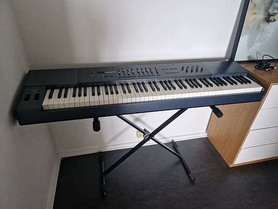 M-Audio Oxygen 88 MIDI-keyboard 88 tyngda tangenter
