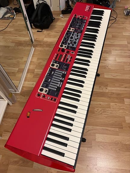 Nord Stage Piano 1 Revision B Classic (88 tangenter) i absolut nyskick