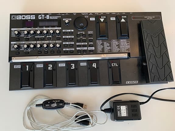 Boss GT-8 Multieffekt-pedal för elgitarr