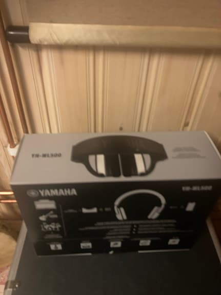 Yamaha YH-WL500 Wireless Stereo Headphones