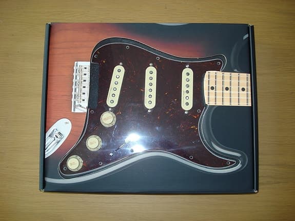 Fender Stratocaster Vintage Noiseless pickups komplett