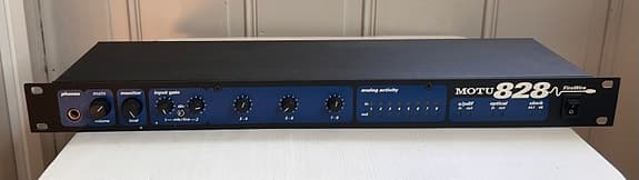 MOTU 828 Firewire ljudkort / audio interface