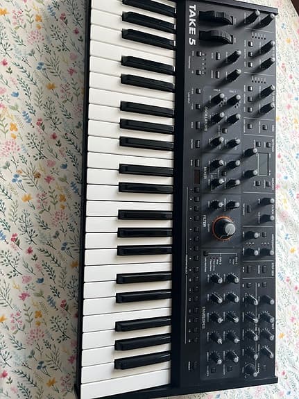 Sequential Take 5 synthesizer