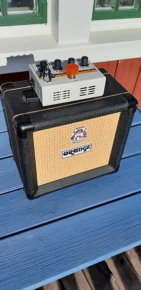 Orange Terror Stamp 20W hybrid guitar amplifier head + PPC108 guitar cabinet
