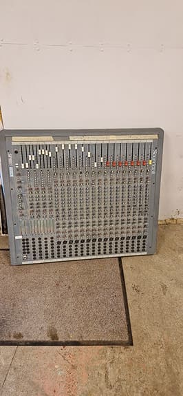 Mixerbord. Soundcraft.