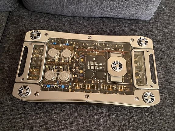 Audison Thesis HV Venti - Rare Very High End - "Best Amplifier In The World"
